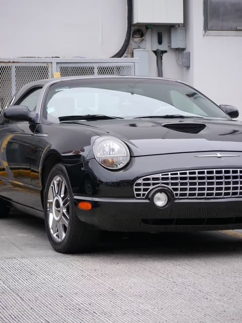 Mobile auto glass service